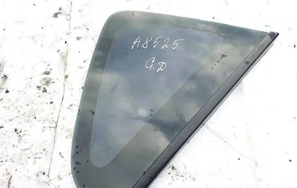 Renault Scenic II - Grand scenic II Rear side window