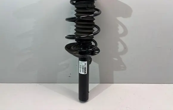 BMW 2 F44 Front shock absorber/damper 6877060