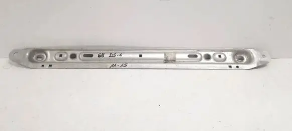 Citroen DS4 Front bumper cross member 829B3609