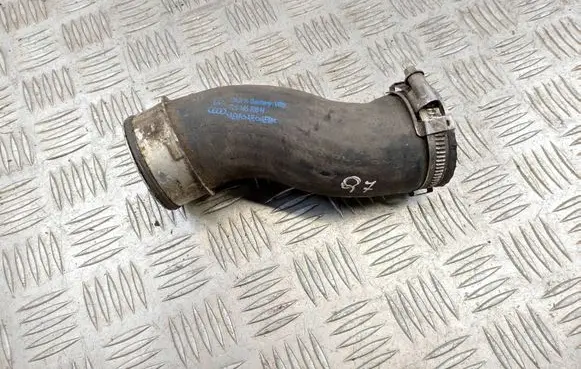 Audi Q7 4L Intercooler hose/pipe 7L6145708H