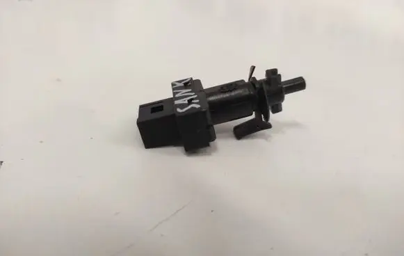 Mercedes-Benz Vito Viano W639 Clutch pedal sensor 0045452114