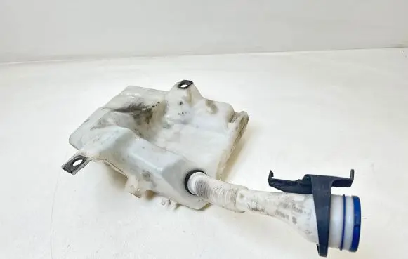 Ford C-MAX II Windshield washer fluid reservoir/tank AV6113K163A AV6117B619A