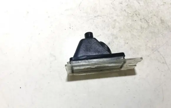 Volvo V70 Number plate light 9187153