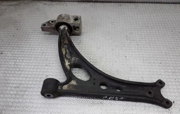 Volkswagen Golf V Front lower control arm/wishbone 1K0407153G