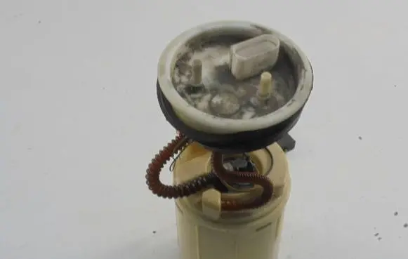 Audi A6 Allroad C5 In-tank fuel pump 4B0919051B