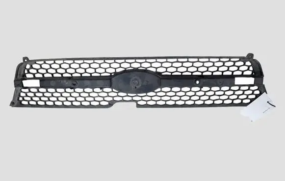 Hyundai Getz Front bumper upper radiator grill 863651C000