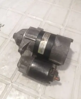 Mercedes-Benz A W168 Starter motor 0051512101 19A01068CD D7E8