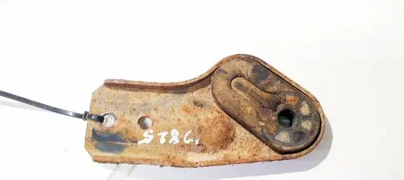 Opel Astra H Radiator mount bracket 13118278