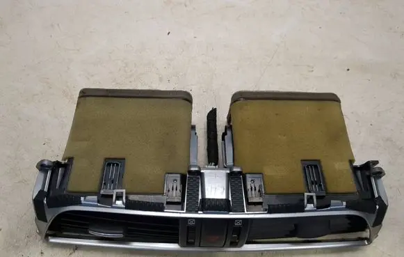 Mazda 6 Dash center air vent grill GHR1GM910 GHP9CM910 K3006