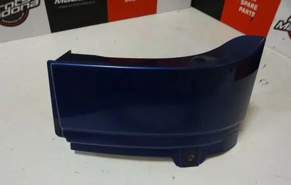 Opel Zafira A Rear/tail light trim molding 90580804
