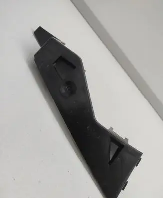 Volkswagen PASSAT B6 Front bumper mounting bracket 3C0807723