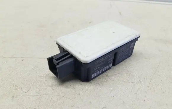 Volvo S40 Door central lock control unit/module 31268992