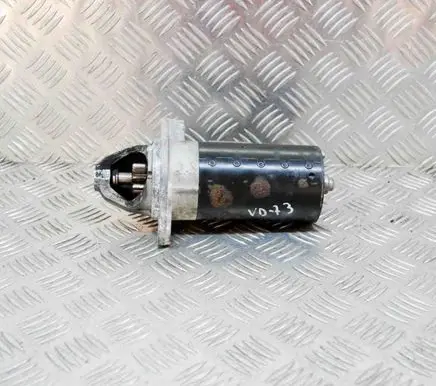 BMW 3 E90 E91 Starter motor 7589352 0001138002