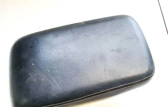 Mazda CX-7 Armrest 