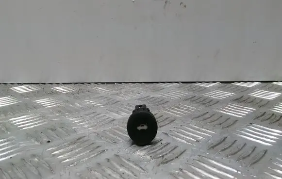 Ford Fiesta Tailgate opening switch D3L0A