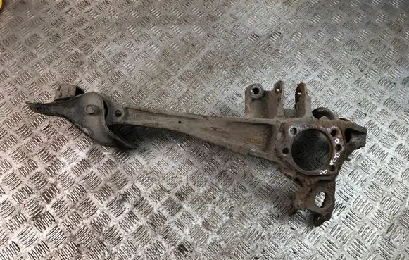 Subaru Outback Rear wheel hub