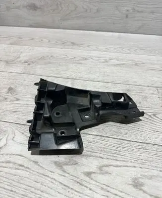 Volvo V60 Front bumper mounting bracket 31425463