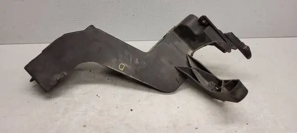 Jeep Grand Cherokee Headlight/headlamp mounting bracket M149787 10583A