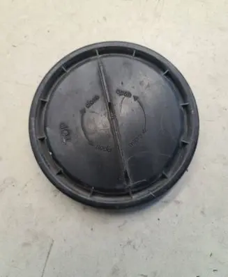 Headlight/headlamp dust cover