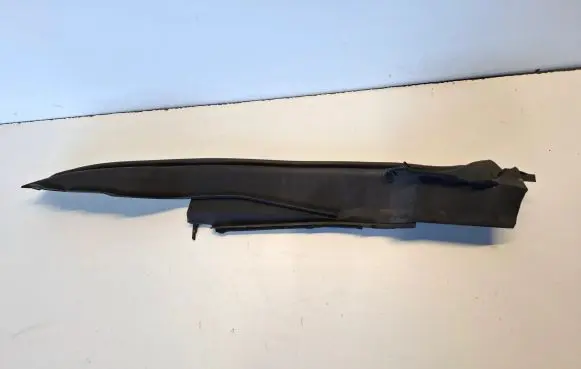 Fender end trim