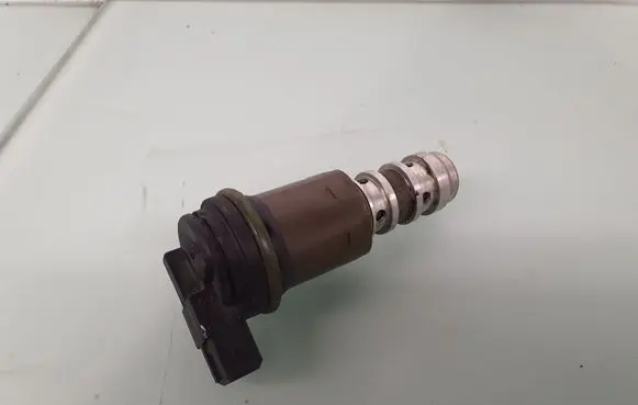 BMW X5 E70 Camshaft vanos timing valve 1707323 11361707323