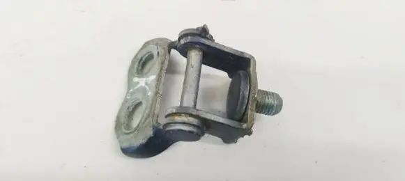 Toyota Yaris Tailgate/trunk/boot hinge