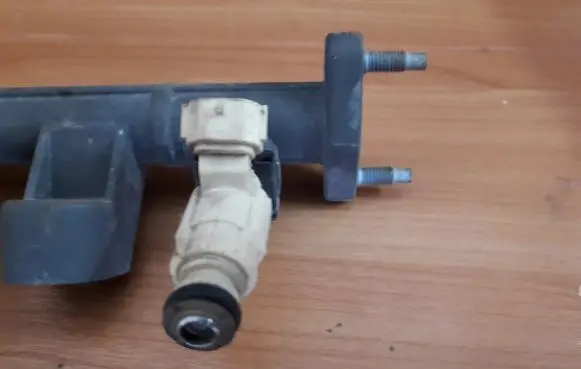 KIA Sportage Fuel injector 9260930013 3531023600