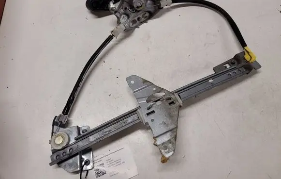 Peugeot 307 Rear door manual window regulator 115280