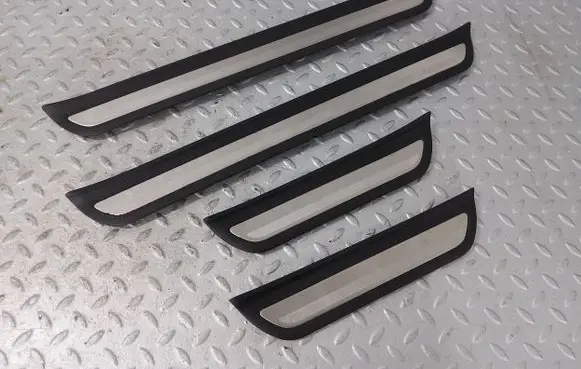KIA Ceed sill trim set (inner) 85873J7000 85873J7000WK 85883J7000