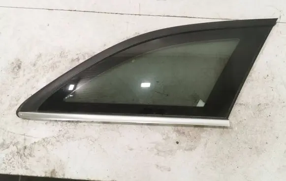 Mercedes-Benz E W213 Rear side window 43R00048 E000255