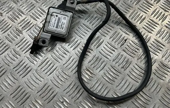 Volkswagen Golf VIII Lambda probe sensor 8K0907807