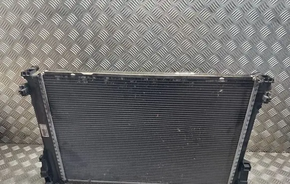 Mercedes-Benz SLK R172 Coolant radiator A0995002703