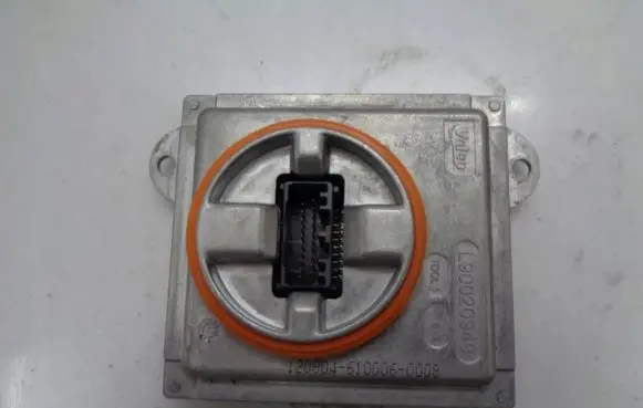 BMW X1 E84 LED ballast control module 7342174