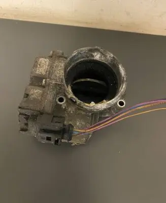 Volkswagen Touran I Throttle valve A2C53099815 03G128063C 2007050212