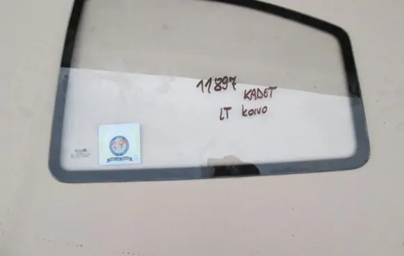 Opel Kadett E Rear side window