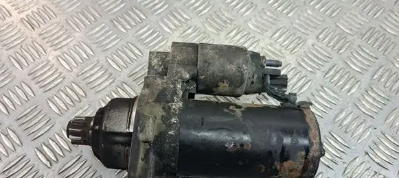 Volkswagen PASSAT B6 Starter motor 