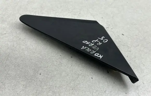 Toyota Corolla Verso E121 Plastic wing mirror trim cover 601170F010