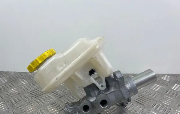 Jeep Grand Cherokee Master brake cylinder 26415810083