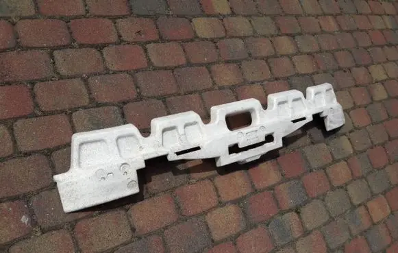 Lexus LS 430 Front bumper foam support bar 52615-50050