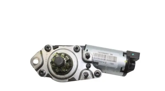 Nissan X-Trail T32 Seat adjustment motor 1234869X
