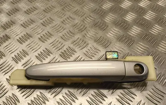 Hyundai Tucson JM Front door exterior handle 