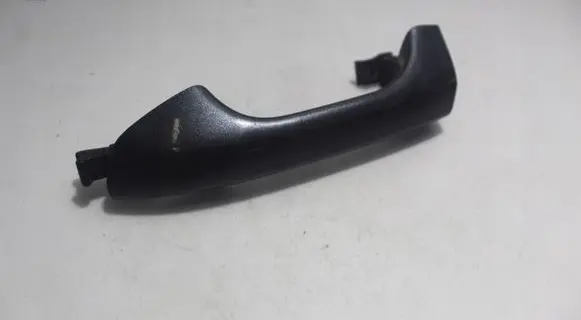 KIA Rio Front door exterior handle/bracket 