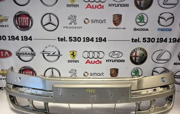 Skoda Octavia Mk2 (1Z) Front bumper 1Z0807221