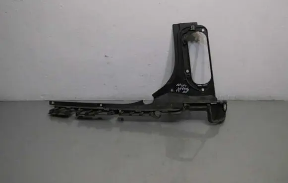 Mini One - Cooper R50 - 53 Rear bumper mounting bracket