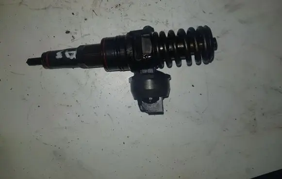 Audi A3 S3 8P Fuel injector 036130073AQ