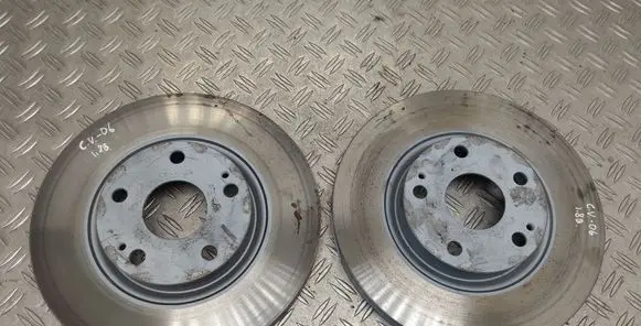 Toyota Corolla Verso E121 Front brake disc