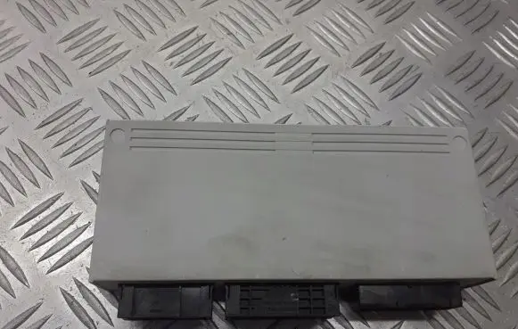 BMW 3 E46 Central body control module 61.35-8385543.9
