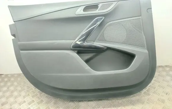 Peugeot 508 Front door card panel trim