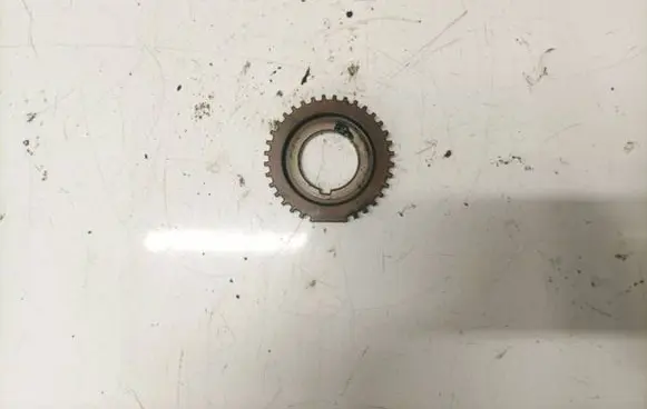 Toyota Land Cruiser (J120) Crankshaft pulley