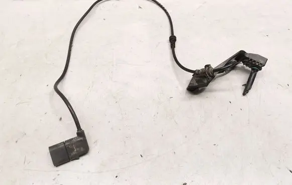 Mercedes-Benz C W205 ABS brake wheel speed sensor A2059058003